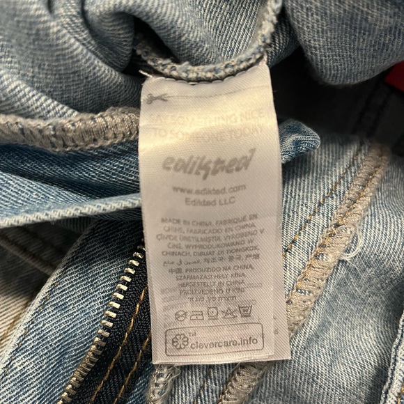 👖 Edikted Tara Low Rise Denim Cargo Jeans - Picture 12 of 16